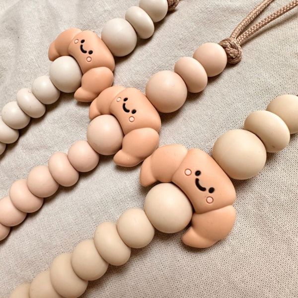 Chewies & More Speenkoord Croissant - Beige