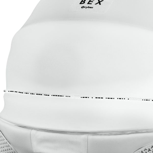 Cybex Cloud T Autostoeltje - Urban Mobility - White