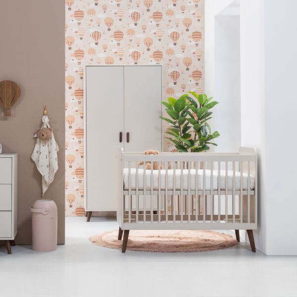 Europe Baby Olivia Babykamer Oatmeal Retro | Ledikant 60 x 120 cm + Commode